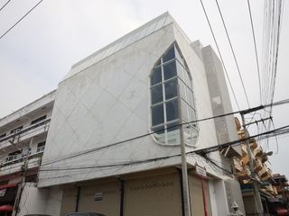 For sale 3 bed retail Space in Hua Hin, Prachuap Khiri Khan