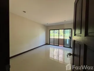 For sale 3 Beds retail Space in Mueang Krabi, Krabi