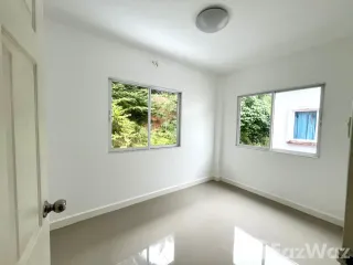 For sale 2 bed townhouse in Mueang Krabi, Krabi