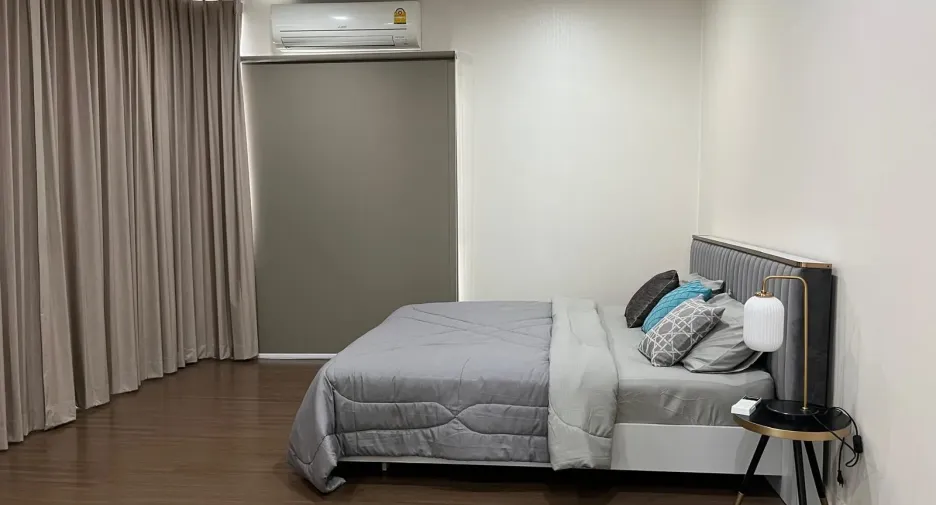 Haus zur Miete mit 4 Zimmer in Bang Kapi, Bangkok