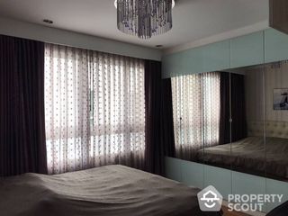 For sale 2 bed condo in Yan Nawa, Bangkok
