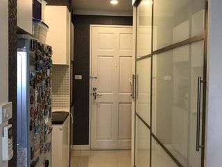 For sale 2 bed condo in Yan Nawa, Bangkok