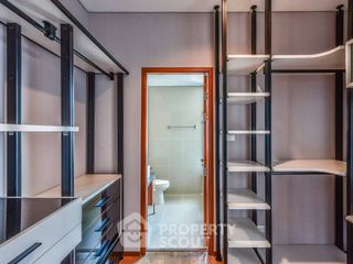 For sale 2 bed condo in Khlong San, Bangkok
