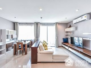 For rent そして for sale 2 Beds condo in Khlong San, Bangkok