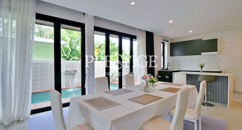 Haus zum Kauf mit 4 Zimmer in Bang Lamung, Chonburi