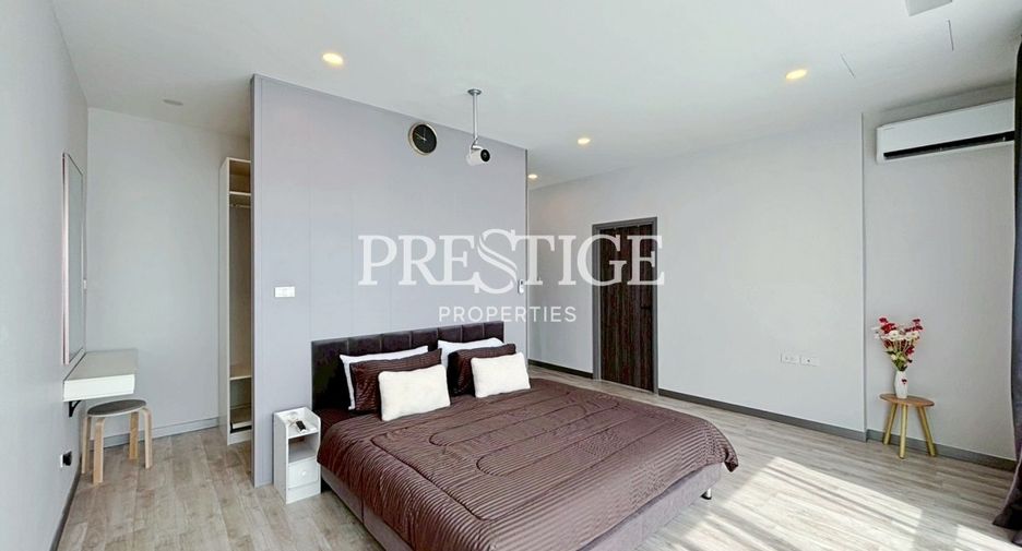 Haus zum Kauf mit 4 Zimmer in Bang Lamung, Chonburi