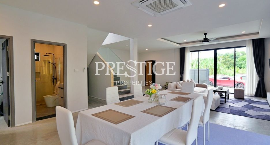 Haus zum Kauf mit 4 Zimmer in Bang Lamung, Chonburi