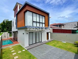 For sale 4 bedrooms house in Bang Lamung, Chonburi