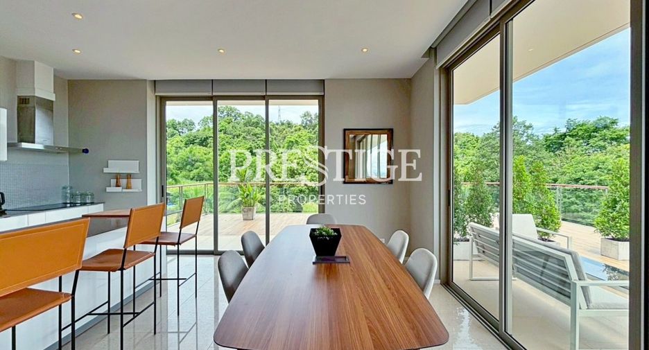 For sale 2 ベッドルーム condo in Sattahip, Chonburi