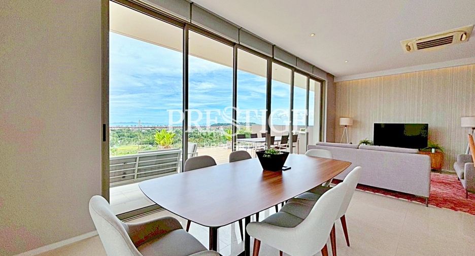 For sale 2 ベッドルーム condo in Sattahip, Chonburi