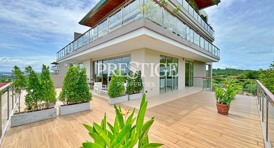 For sale 2 ベッドルーム condo in Sattahip, Chonburi