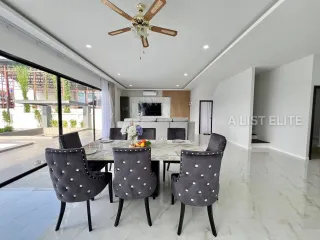 For sale 4 bed house in Bang Lamung, Chonburi