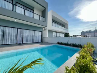 For sale 4 bed house in Bang Lamung, Chonburi