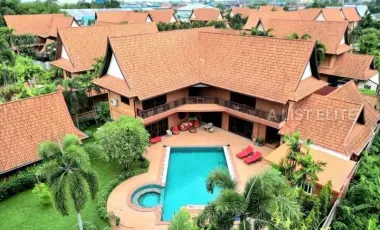 For sale 5 bed house in Bang Lamung, Chonburi