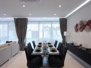 For sale 4 bed house in Bang Lamung, Chonburi