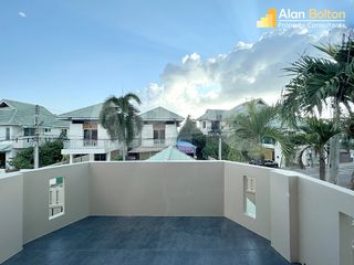 For rent and for sale 3 bedrooms house in Bang Lamung, Chonburi