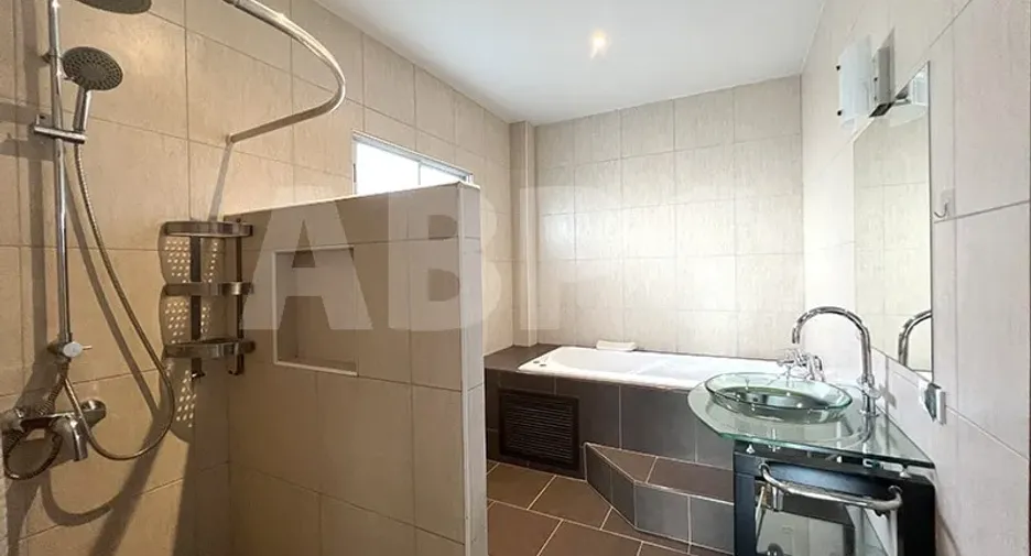 For rent and for sale 3 bedrooms house in Bang Lamung, Chonburi