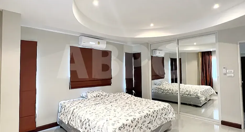 For rent and for sale 3 bedrooms house in Bang Lamung, Chonburi