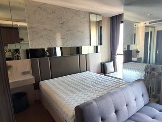 For sale studio condo in Khlong Toei, Bangkok