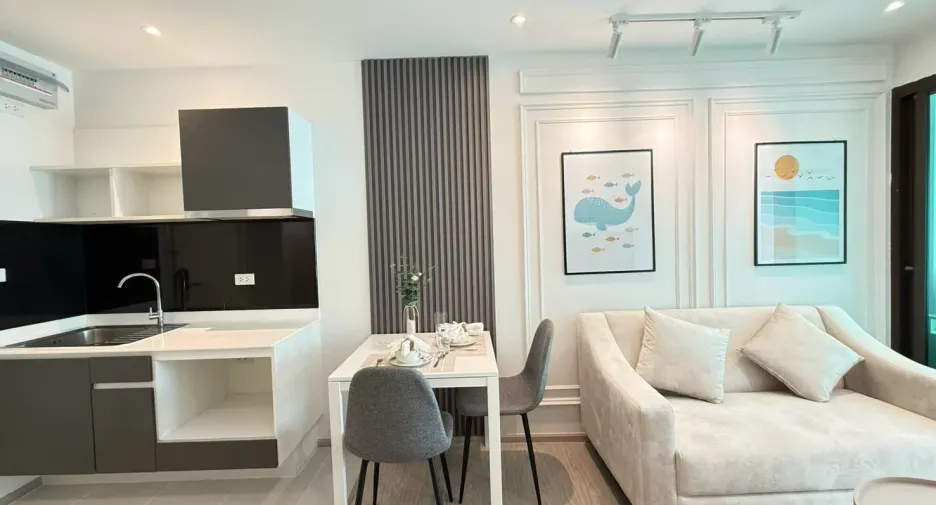 For sale 2 bed condo in Mueang Phuket, Phuket