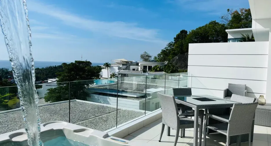 For rent 2 Beds condo in Mueang Phuket, Phuket