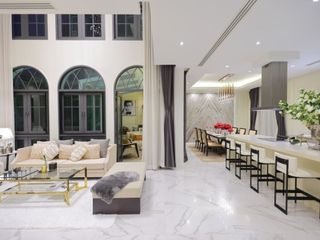 For sale 4 bed villa in Watthana, Bangkok