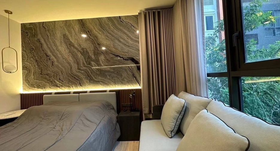 For rent 1 bed condo in Huai Khwang, Bangkok