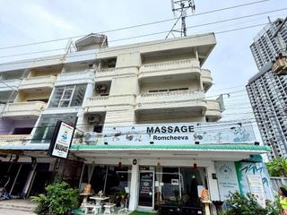 For sale 10 bed retail Space in Bang Lamung, Chonburi