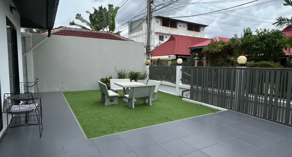 For rent 3 bedrooms house in Bang Lamung, Chonburi