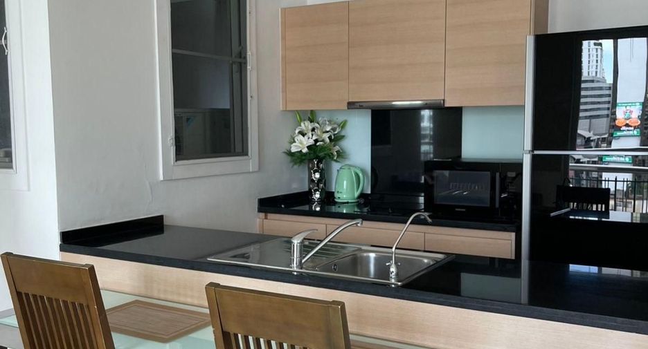 For rent 1 bed condo in Watthana, Bangkok