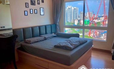 For sale 1 Beds condo in Huai Khwang, Bangkok