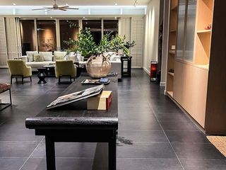 For sale 4 Beds condo in Pathum Wan, Bangkok
