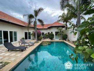 For sale 3 bed house in Pratumnak, Pattaya