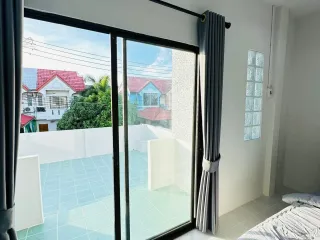 For sale 3 bed townhouse in Bang Lamung, Chonburi