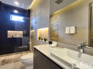 For sale 5 bed villa in East Pattaya, Pattaya