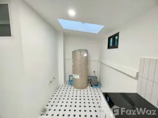 For sale 2 Beds townhouse in Mueang Chiang Mai, Chiang Mai