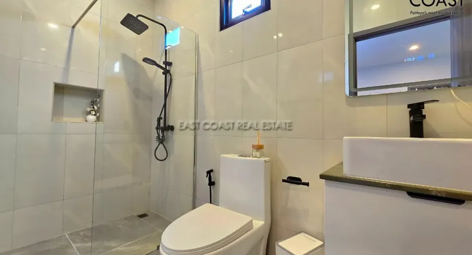Casa en venta de 4 habitaciones en Huay Yai, Pattaya