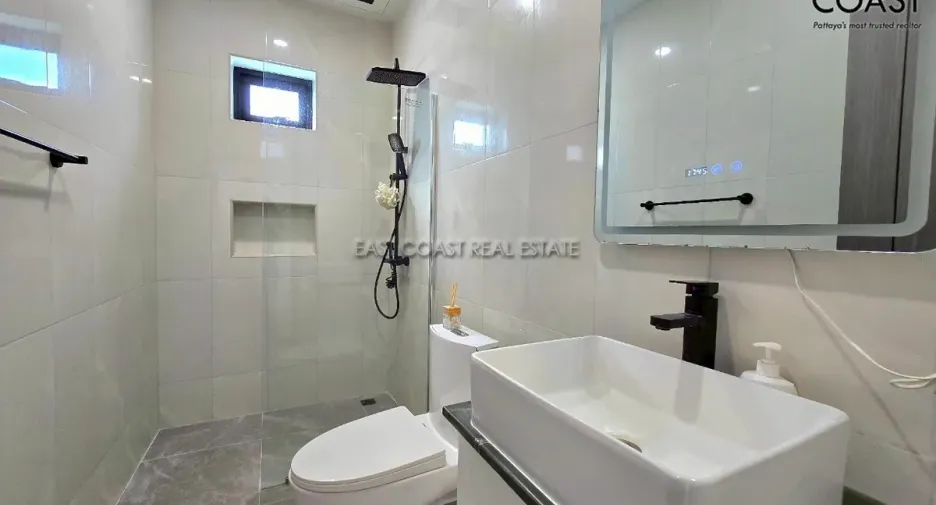 Casa en venta de 4 habitaciones en Huay Yai, Pattaya