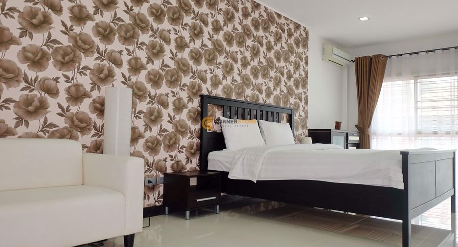 For rent and for sale 4 bedrooms house in Bang Lamung, Chonburi