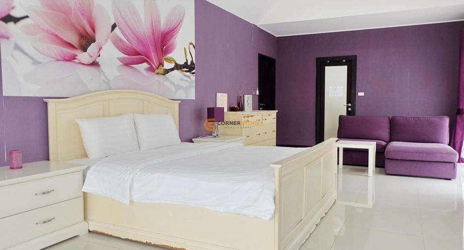 For rent and for sale 4 bedrooms house in Bang Lamung, Chonburi