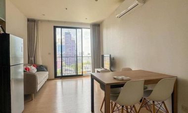 For sale 2 bed condo in Watthana, Bangkok