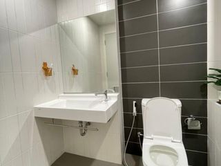 For rent 1 bed condo in Mueang Samut Prakan, Samut Prakan