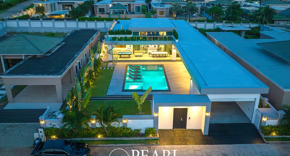For sale 6 bed villa in Bang Lamung, Chonburi