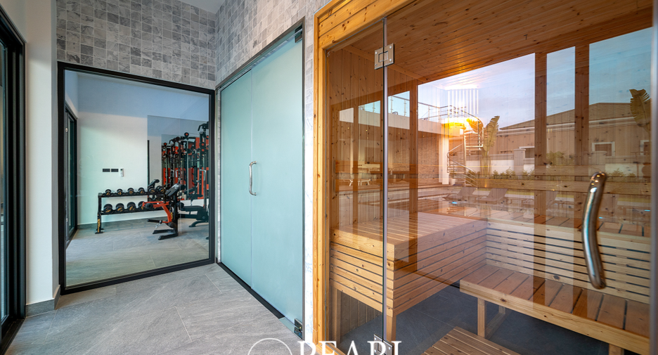 For sale 6 bed villa in Bang Lamung, Chonburi