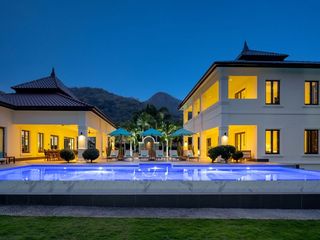 For sale 5 bed villa in Hua Hin, Prachuap Khiri Khan