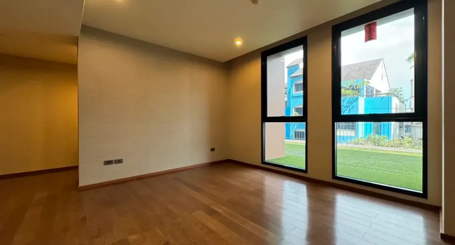 For rent and for sale 3 bedrooms condo in Sathon, Bangkok