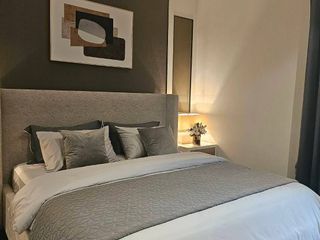 For rent and for sale 1 bed condo in Watthana, Bangkok
