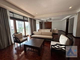 For rent 4 bed apartment in Sathon, Bangkok