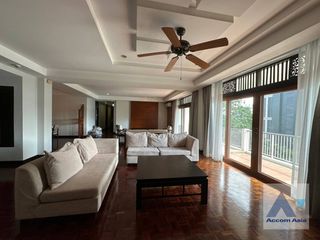 For rent 4 bed apartment in Sathon, Bangkok