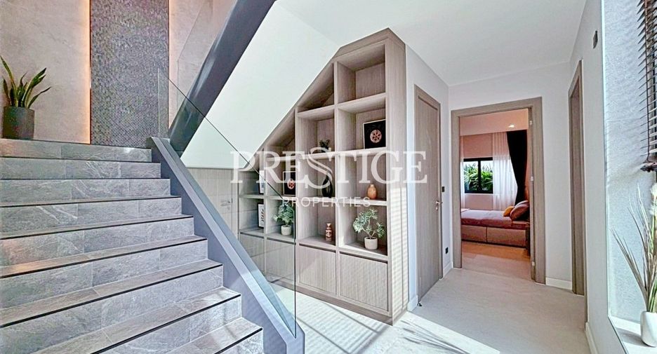 Casa en venta de 6 habitaciones en Bang Lamung, Chonburi